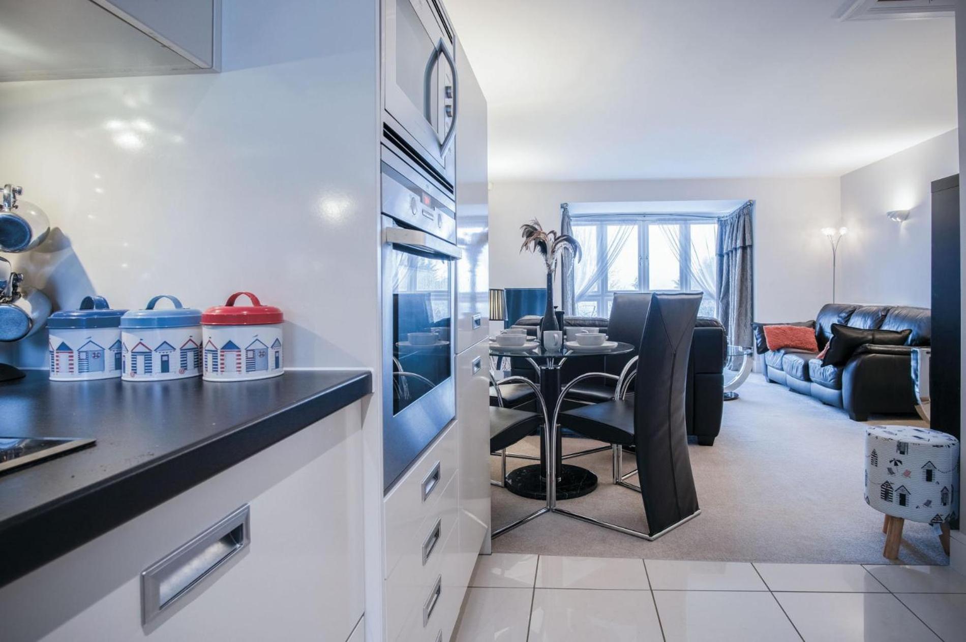 The Beachhouse - 2 Bed Townhouse - Saundersfoot Eksteriør billede